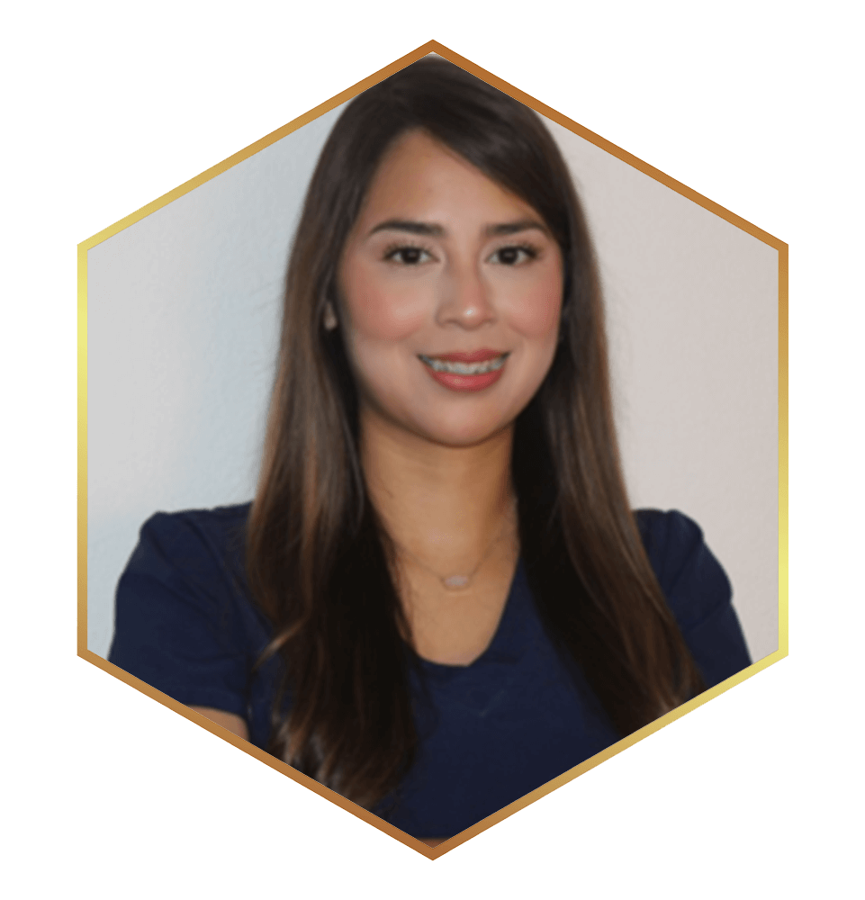 headshot frame of staff member of Magnolia Ridge Dentistry